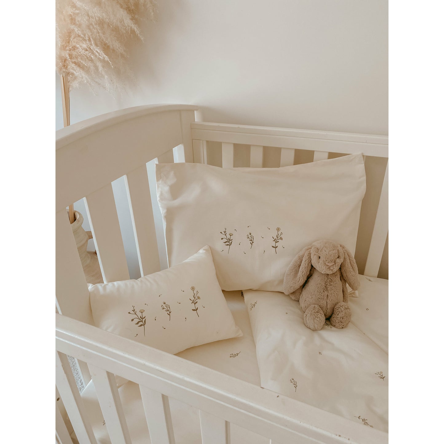 Buttercup Florals 5 Piece Crib Set